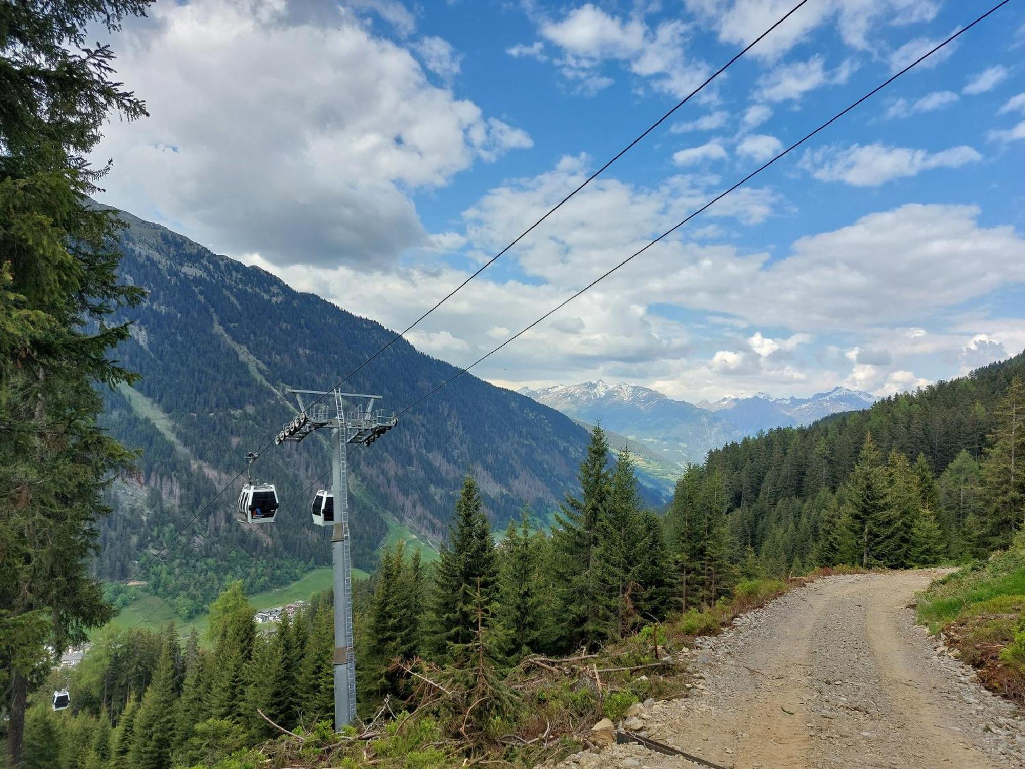 Blosegghof Bergchalets Waldblick Ratschings Exterior foto
